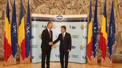 Şeful NATO, primit de ministrul Apărării, premierul interimar Gabriel Oprea şi de preşedintele Iohannis FOTO