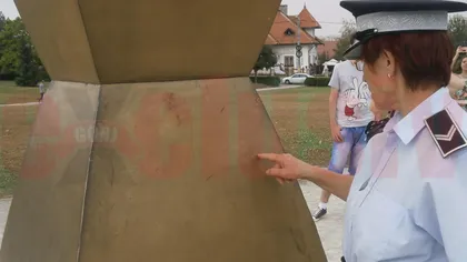Coloana Infinitului din Târgu Jiu a fost vandalizată