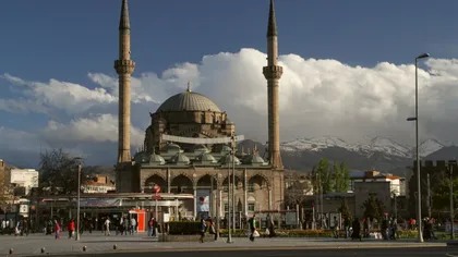 Protocolul pentru construirea moscheii din Bucureşti a fost semnat marţi