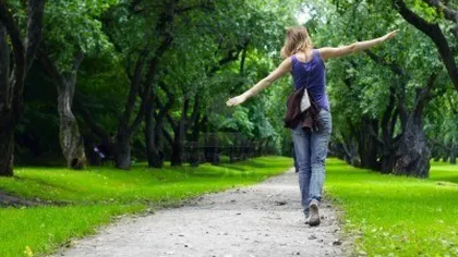 S-a dovedit ştiinţific: Beneficiile incredibile ale ieşirii în parc