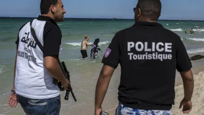 Londra îi sfătuieşte pe turiştii britanici să părăsească Tunisia: Un nou atac terorist este FOARTE PROBABIL