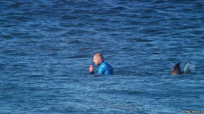 Clipe terifiante. Un campion mondial a fost atacat de un rechin în mijlocul concursului VIDEO