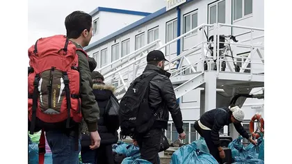 Autorităţile ungare au interceptat 1.217 refugiaţi într-o singură zi