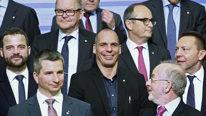 Varoufakis, afirmaţii şocante: Germania nu-i va cruţa pe greci de durere, are interes să distrugă Grecia