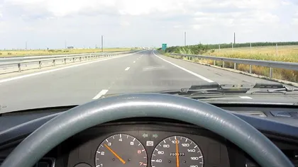 Un şofer de 21 de ani a gonit cu 217 km/oră pe autostrada Turda-Borş