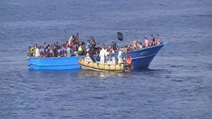 Aproximativ 3.000 de imigranţi, SALVAŢI pe Marea Mediterană de flota italiană