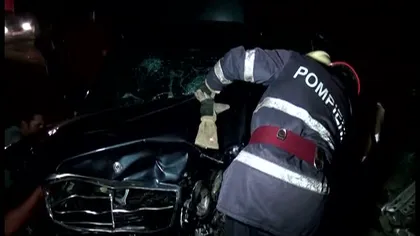 Zece persoane, între care doi copii, rănite după ce două autoturisme s-au ciocnit pe DN 17A în Suceava VIDEO