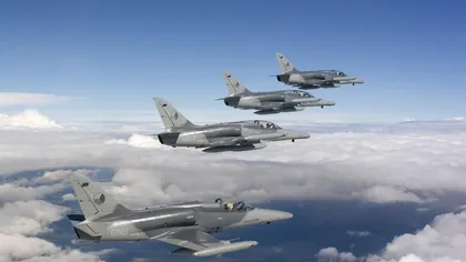 NATO reduce la jumătate numărul avioanelor care supraveghează ţările baltice