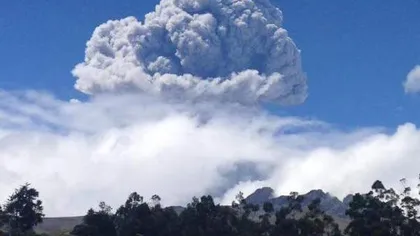 Unul dintre cei mai periculoşi vulcani din lume s-a trezit după 140 de ani. Grad ridicat de alertă VIDEO