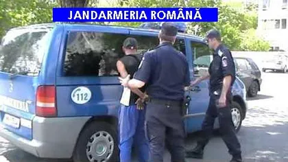 Jandarmii din Timişoara, atacaţi de o familie de romi