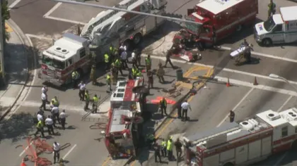SUA: Coliziune între un camion de pompieri şi o ambulanţă. Doisprezece răniţi