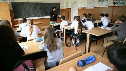 Elevii români au un interes scăzut pentru şcoală şi sunt superficiali