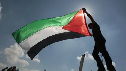 Palestina, încă un pas înainte pentru recunoaştere ca stat. ONU a autorizat-o să-şi arboreze drapelul la ONU