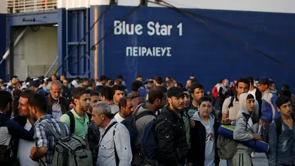 Criza imigranţilor. Mii de refugiaţi au ajuns în Grecia. 4300 au debarcat în Pireu