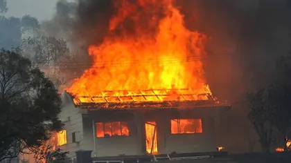 Casa gemenelor din Suceava, torturate de tată, a fost incendiată