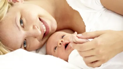 Majorarea indemnizaţiei maxime de creştere a copilului pentru concediul maternal de doi ani, aprobată de Senat