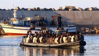 CRIZA IMIGRANŢILOR. Peste 3.000 de imigranţi au fost salvaţi, miercuri, din Marea Mediterană