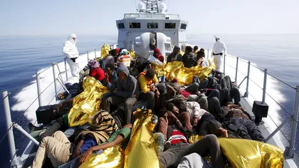 Criza refugiaţilor. Drumul spre Europa al imigranţilor începe pe Facebook