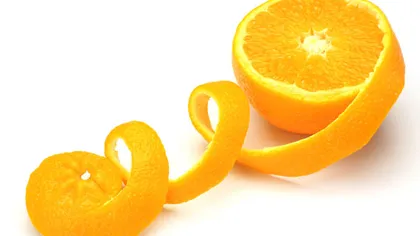 BENEFICIILE cojilor de portocale. Iată de ce nu trebuie să le arunci
