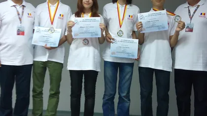Trei medalii de aur şi o medalie de bronz la Olimpiada Balcanică de Informatică pentru Juniori
