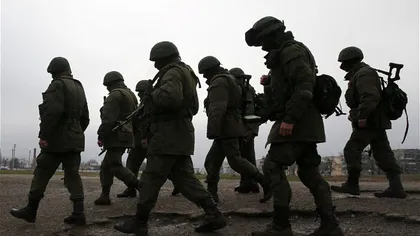 Rusia menţine ZECI de MII de MILITARI la frontiera cu Ucraina