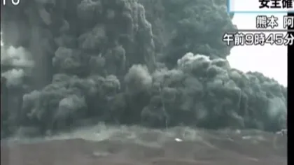 Erupţia vulcanului Aso din Japonia a dat peste cap cursele aeriene