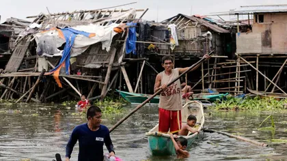 Taifunul Koppu: Patru persoane decedate, peste 16.000 şi-au părăsit locuinţele