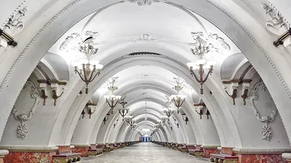 Staţiile de metrou din Moscova, adevărate opere de artă. Cum arată astăzi FOTO