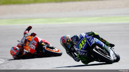 MOTO GP. Scandal URIAŞ: Rossi, SANCŢIONAT DRASTIC după ce l-a împins pe Marquez VIDEO