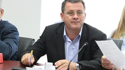 Adrian Oros, noul ministrul al Agriculturii, şi-a preluat mandatul după o întrevedere cu Petre Daea
