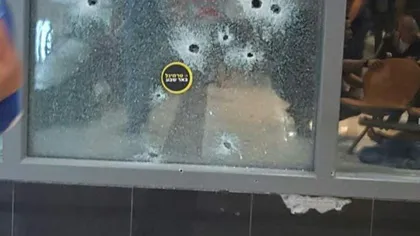Nou atac armat în Israel: Un palestinian a împuşcat mortal un poliţist şi a rănit cinci persoane VIDEO