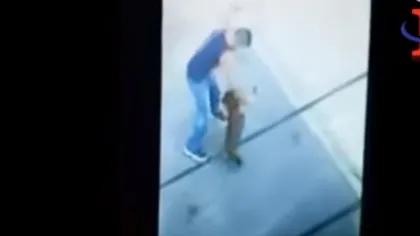 Cruzime dusă la extrem, câine batut de propriul stăpân VIDEO