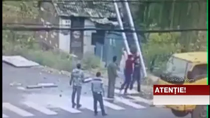 Imagini şocante filmate în China. Trei 