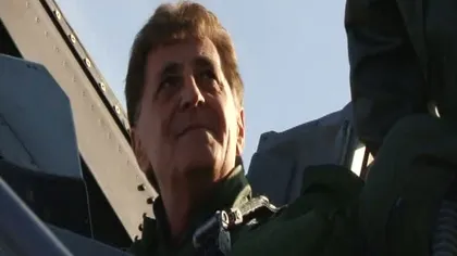 Ministrul Duşa, zbor cu un avion F16 la exerciţiul militar de la Câmpia Turzii. Cum descrie EXPERIENŢA. VIDEO