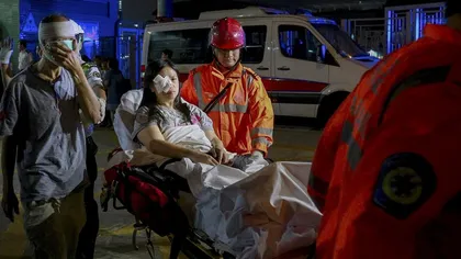 O sută de persoane, RĂNITE într-un accident de feribot în apropiere de Hong Kong