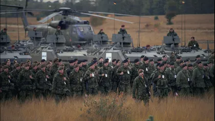 Kremlinul reacţionează la informaţiile din presă privind întărirea prezenţei militare NATO la graniţele Rusiei