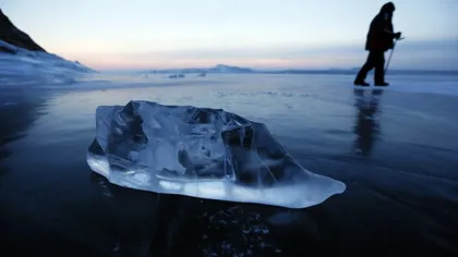 Elixirul tinereţii veşnice a fost descoperit în gheaţă. Descoperire epocală a savanţilor ruşi VIDEO