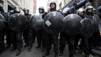 Poliţiştii francezi au ieşit în stradă, nemulţumiţi de condiţiile de muncă