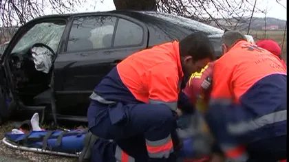 Accident de circulaţie între Târgu Jiu şi Râmnicu Vâlcea. Cinci oameni răniţi, doi în stare gravă