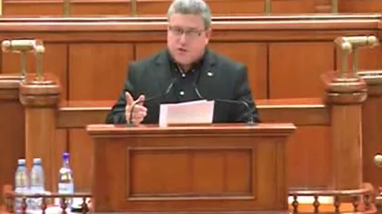 Senatorul Haralambie Vochiţoiu, HUIDUIT în Parlament pentru că i-a mulţumit lui Gabriel Oprea VIDEO