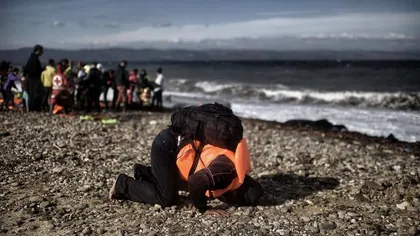 Criza imigranţilor: Unsprezece persoane, inclusiv 6 copii, au murit în naufragiu, în Marea Egee