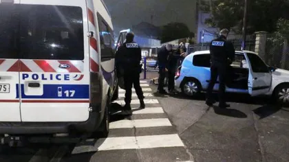 Poliţia franceză a găsit arme şi explozibili într-un apartament din Paris. 1233 de percheziţii în Franţa