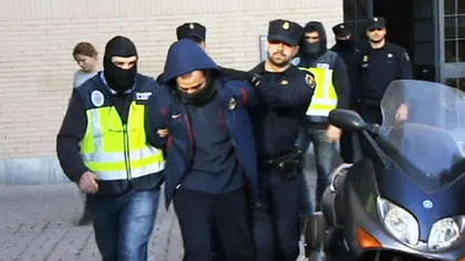 Trei suspecţi care ar fi susţinut Statul Islamic au fost arestaţi în Spania