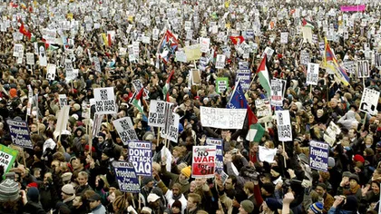 Proteste la Londra şi Madrid contra implicării în lupta împotriva Statului Islamic din Siria