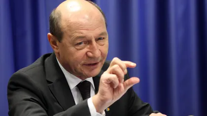 Traian Băsescu: Cioloş continuă politica Guvernului Ponta. În locul premierului mi-aş da demisia VIDEO