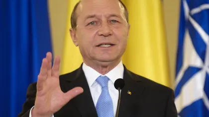 Traian Băsescu: E un Guvern CONTROLAT de PSD. Primul lângă Cioloş e Dâncu, ceea ce arată cine este JUPÂNUL