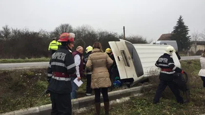 Cinci studenţi străini care făceau turul României cu maşina, implicaţi într-un accident în Cluj VIDEO
