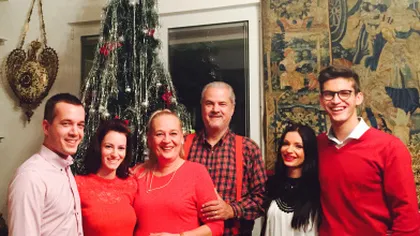 Fiii lui Adrian Năstase şi-au adus IUBITELE acasă de Crăciun. VIDEO