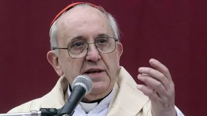 Papa Francisc face un apel la pace în mesajul său tradiţional de Crăciun