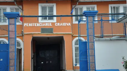 Revoltă în Penitenciarul Craiova. Deţinuţii au incendiat mai multe celule